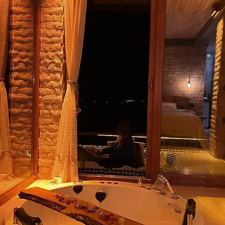 Keyfi Teras Chalet Ardesen